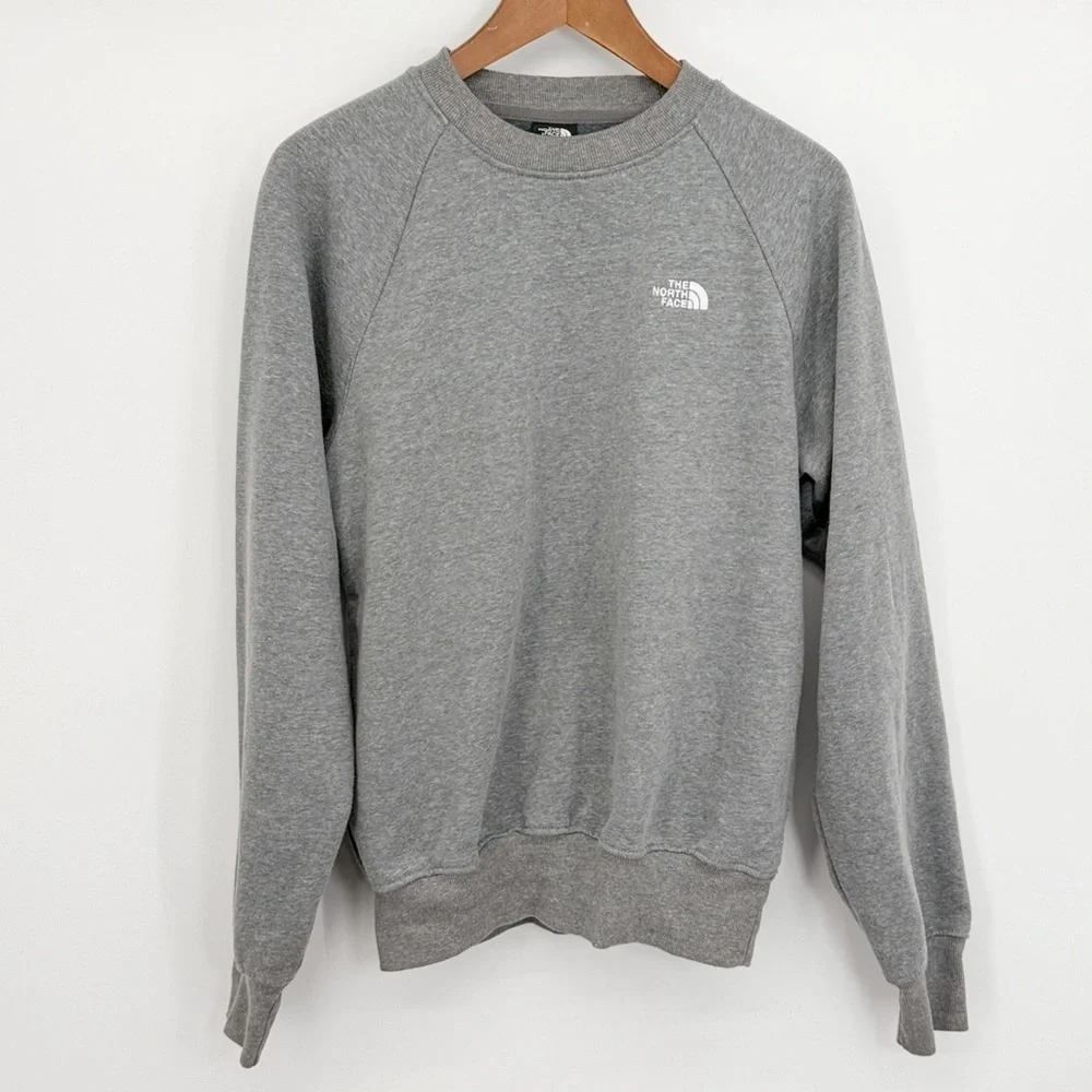 The North Face Mens Gray Fleece Crewneck Sweatshirt Small Warm Pullover S Casual